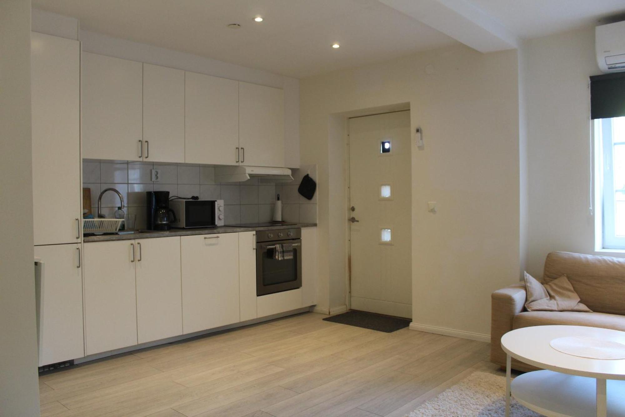 Cozy City Stay Steps From The Beach & Transit Abbekås Esterno foto